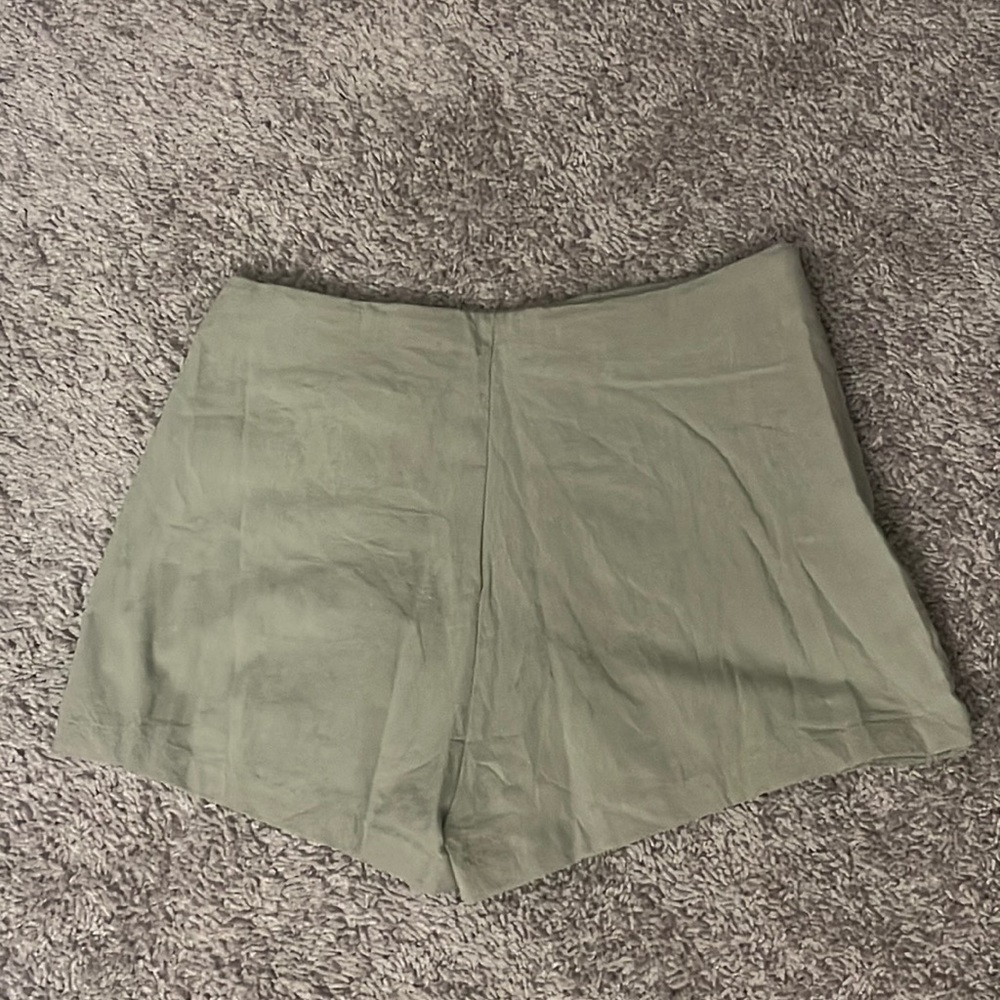 Skort - Picture 3 of 4